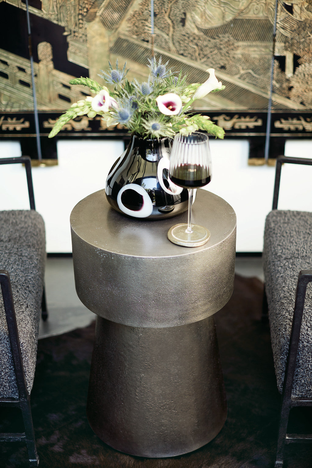 Linea Side Table