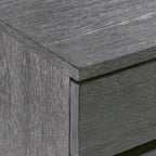 Menton Dresser