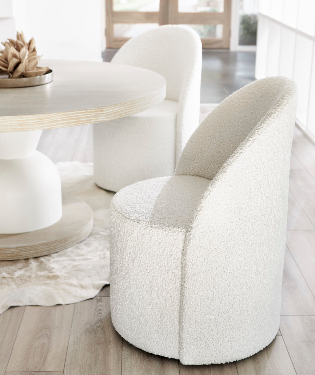 Solaria Dining Table