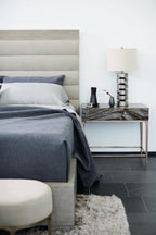 Linea Panel Bed