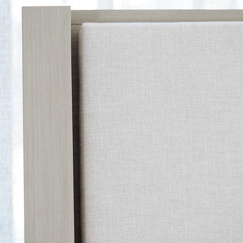 Axiom Panel Bed