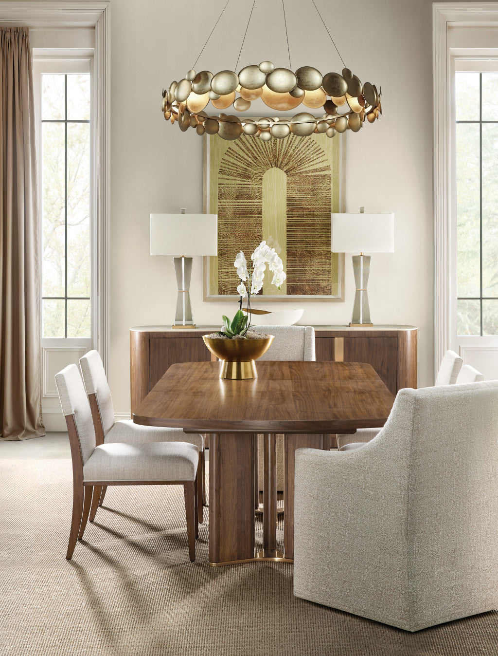 Eleana Credenza