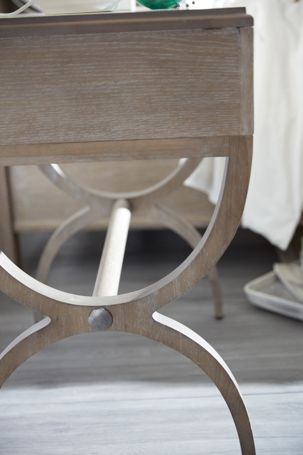 Affinity Leg Nightstand