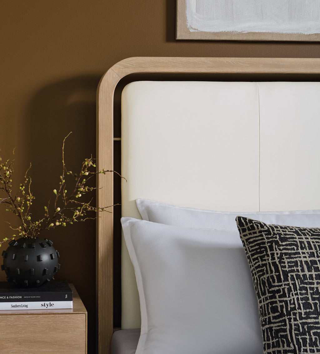 Banyon Bay California King Panel Bed
