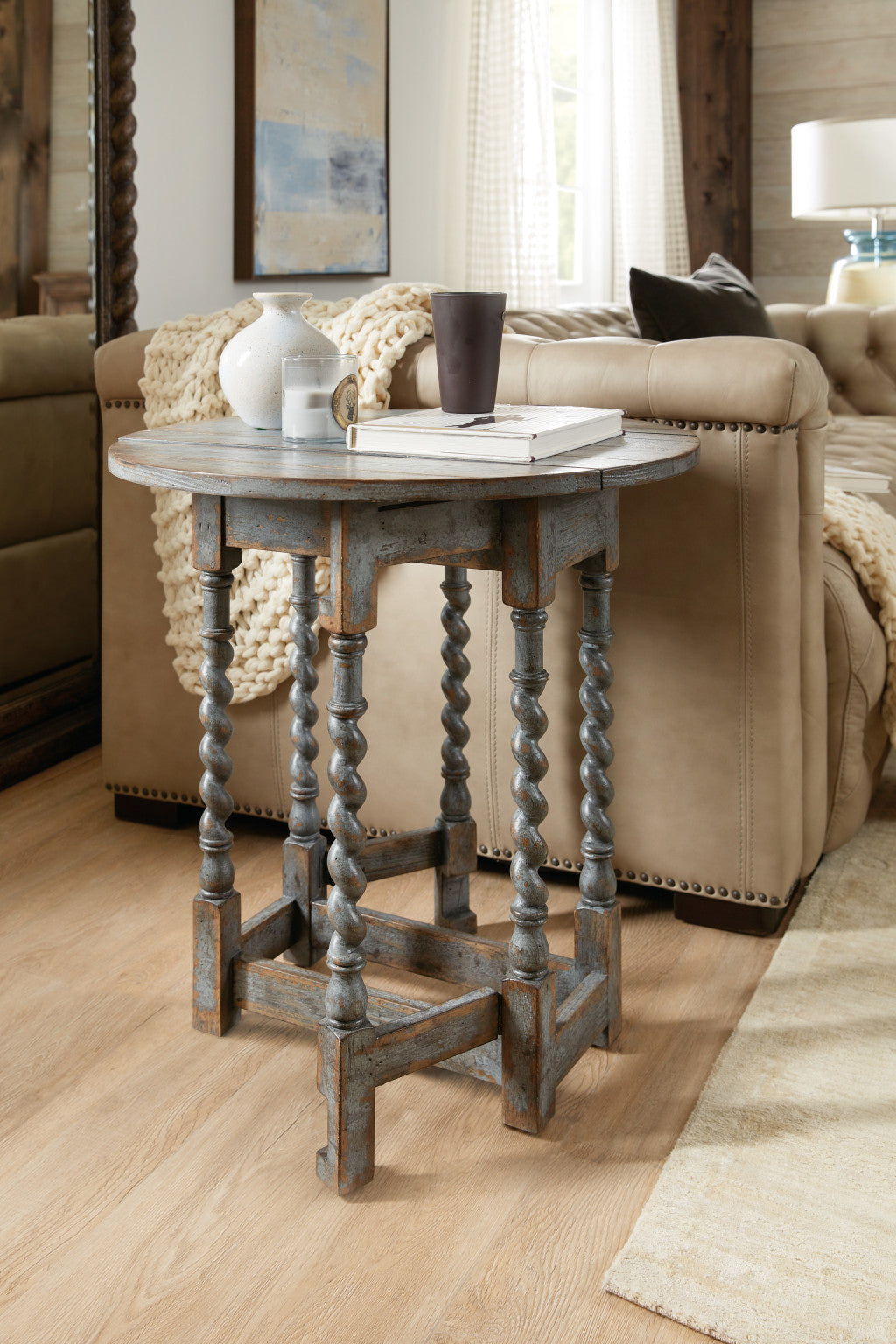 La Grange Prause Gate Leg Round Table
