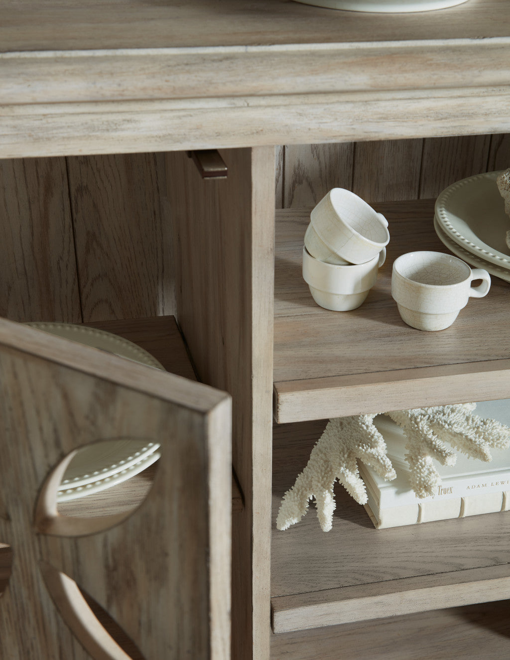 Commerce & Market Underhill Entertainment Console