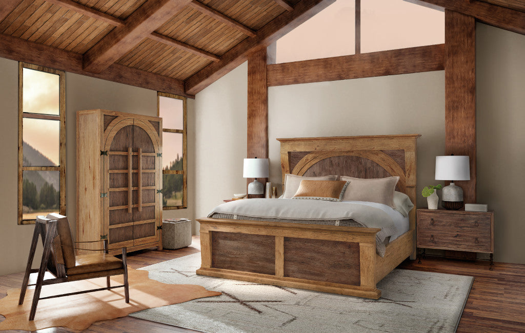 Big Sky King Corbel Bed