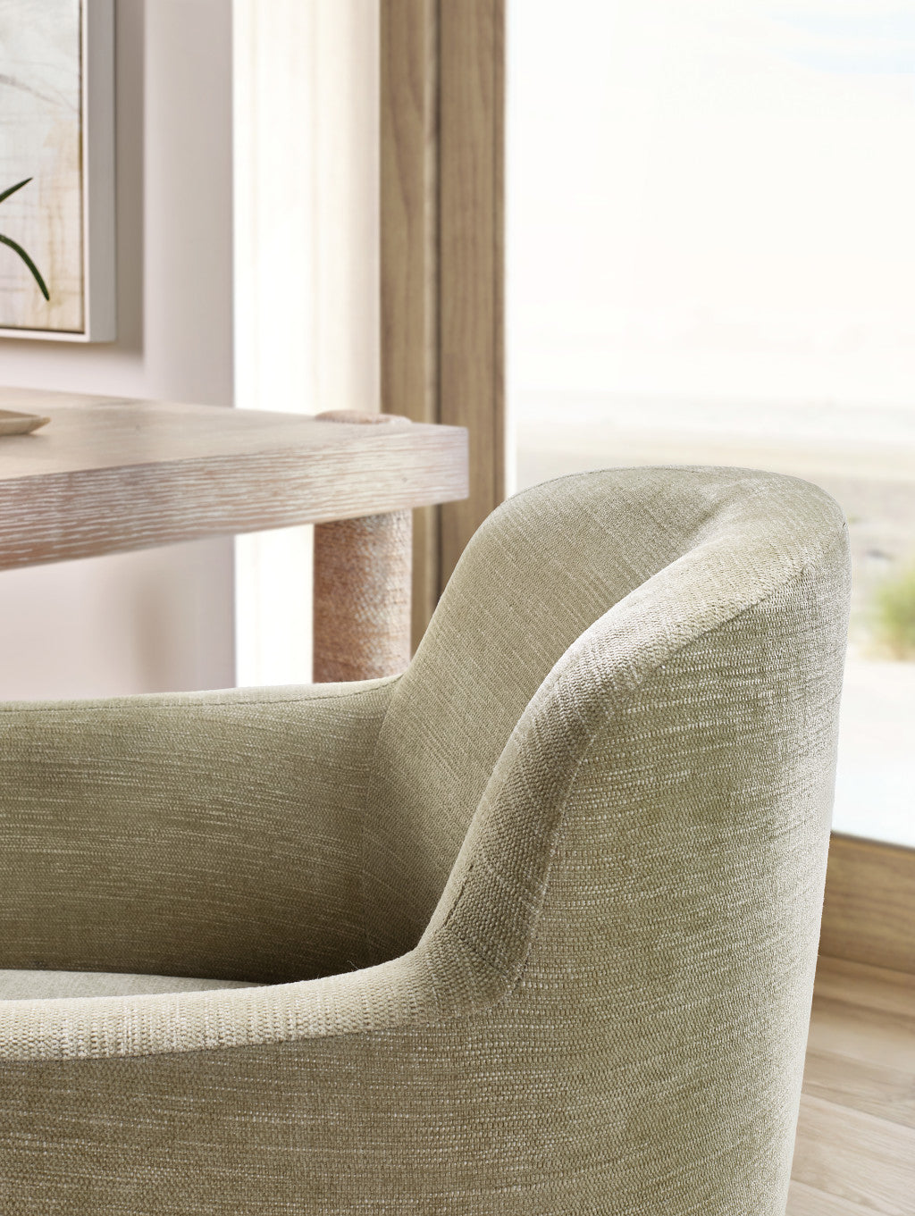 Commerce and Market Izabela Upholstered Arm Chair